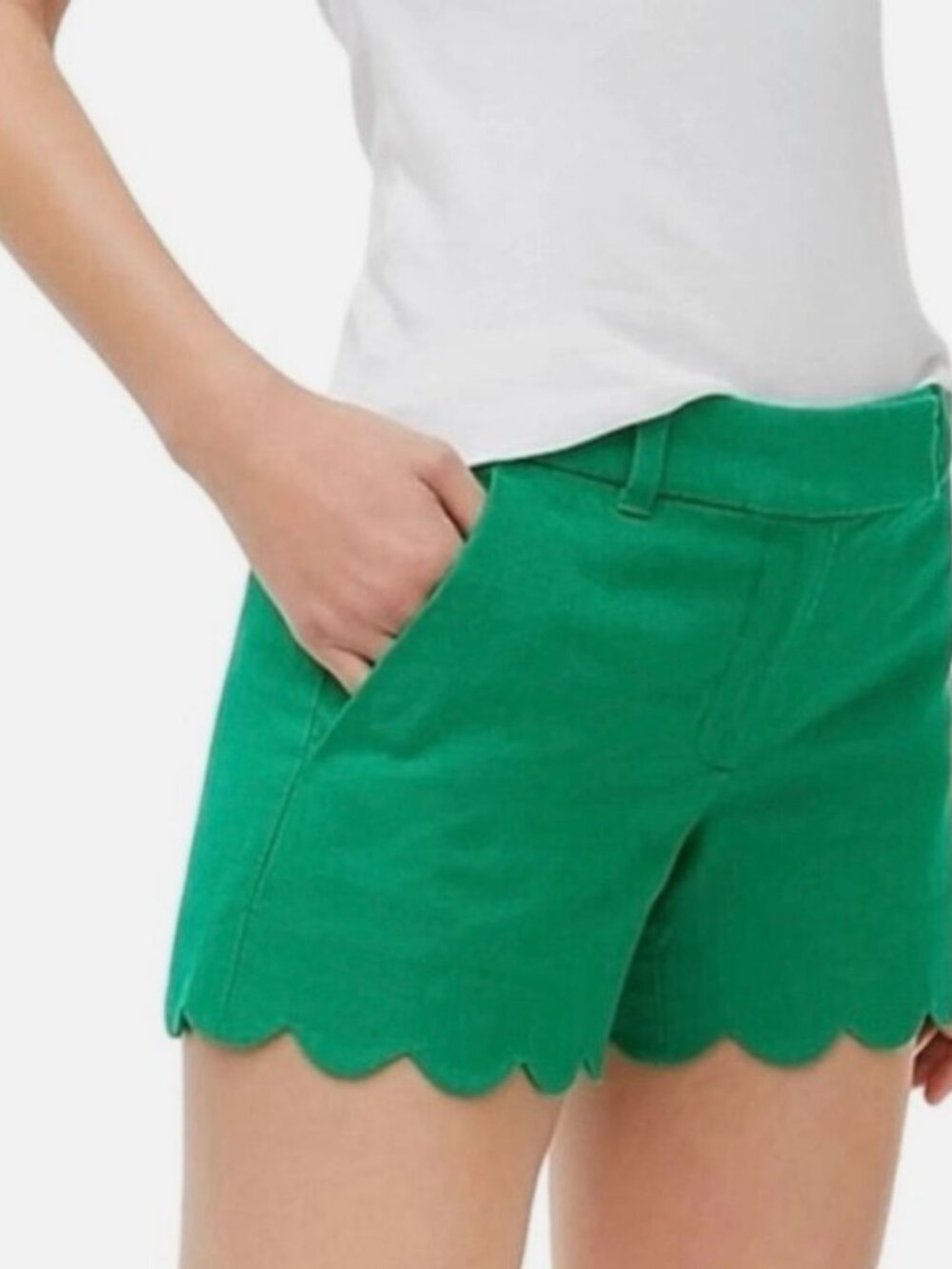 J by J. Crew Scallop Shorts Size 4 in Green
